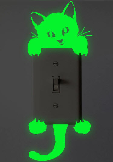 Наклейка на розетку, наклейка в дитячу, наклейки на вимикач "котик" світяться в темряві