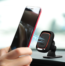 Автотримачі / автозадяки / автоаксесуари