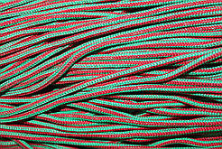 Шнур круглий м'який поліестер 5мм червоний+зелений моток 200м