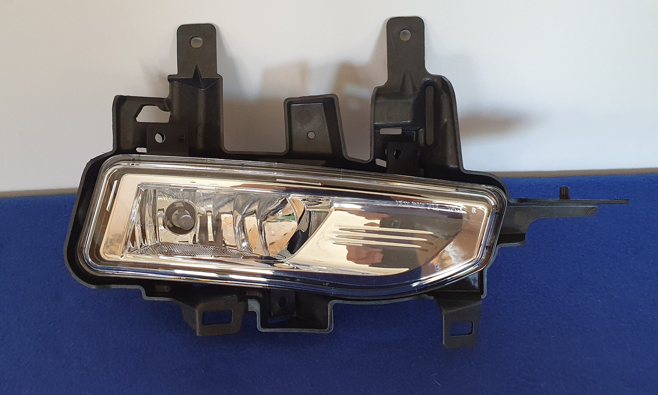 Протитуманні фари Nissan Qashqai 2018