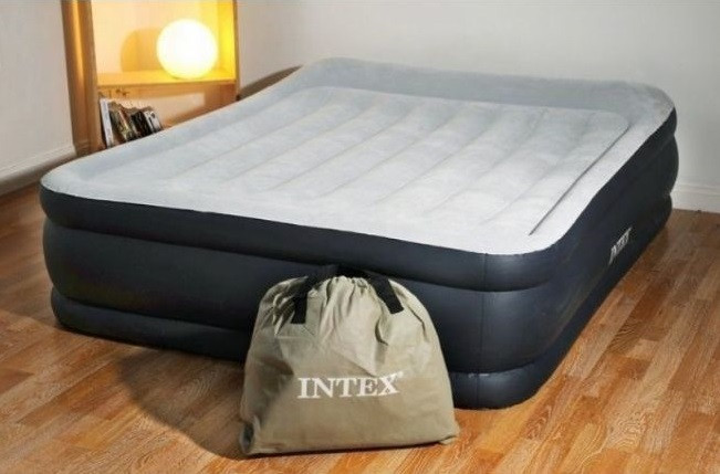Надувна ліжко з насосом Intex (Интекс) 64136 (203x152x42см)