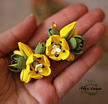 Сережки ручної роботи "Жовті тюльпани з зеленими фрезиями", фото 4