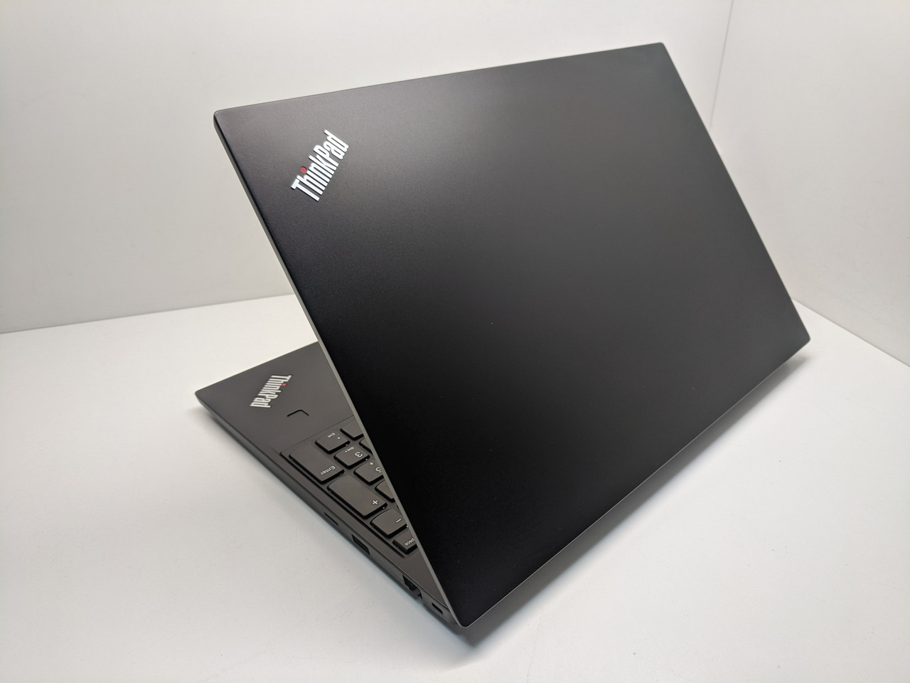 Ноутбук Lenovo ThinkPad E580