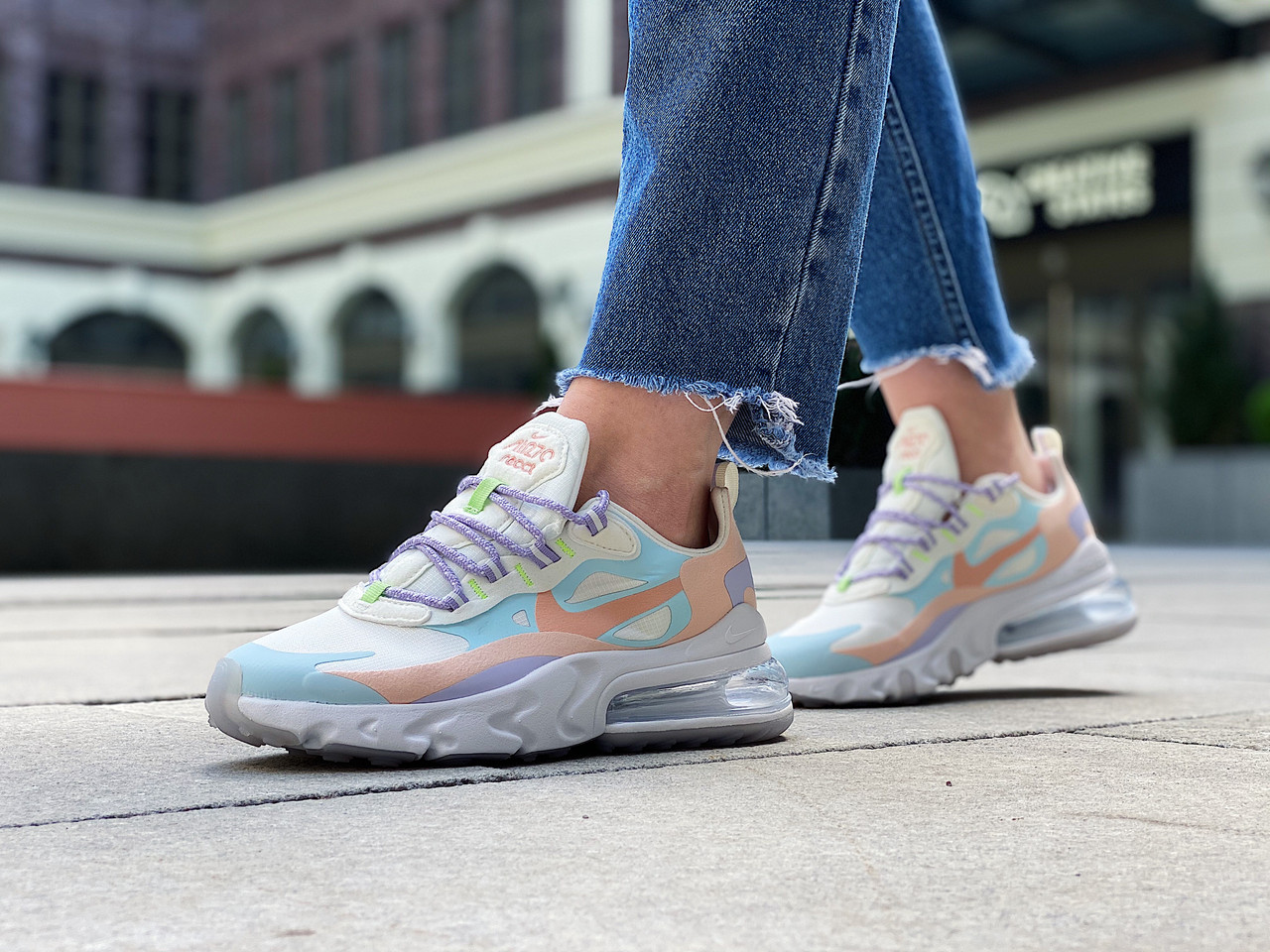 Кросівки жіночі Nike Air 270 React (Розміри:36,37,38,39), фото 1