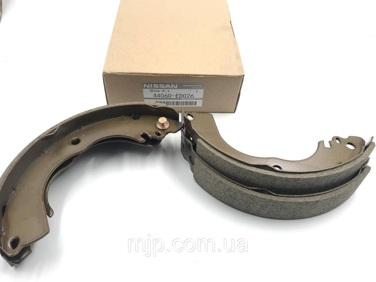 Колодки гальмівні задні барабанні 44060-ED026., фото 1