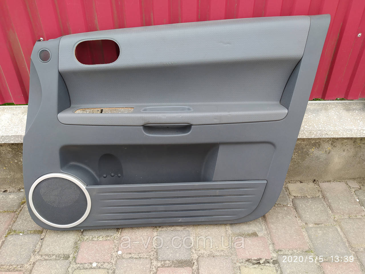 Карта обшивка дверей передня права Mitsubishi Colt str951616hb, фото 1