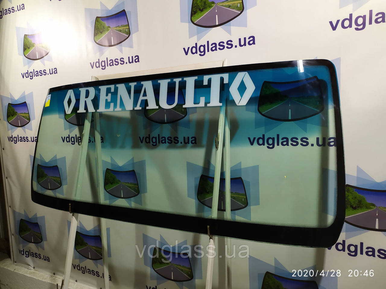 Наклейка на лобовое стекло грузовика автобуса Renault - фото 3 - id-p1174304758