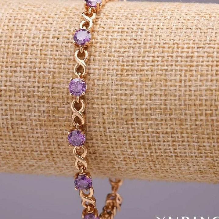 Браслет жіночий нескінченність яскравий із фіолетовим камінням 17-19 см на руку Xuping Mir-34169