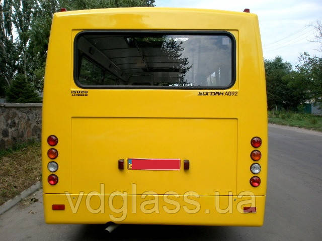 Боґдан А092 заднє скло триплекс в гумовий ущільнювач, від українського виробника автостекла, фото 1