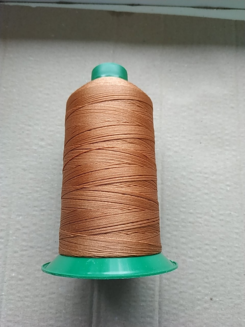 Нитки Coats Trident No20
колір G9436 (СВІТЛО-КОРИЧЕННИЙ).
1500 м