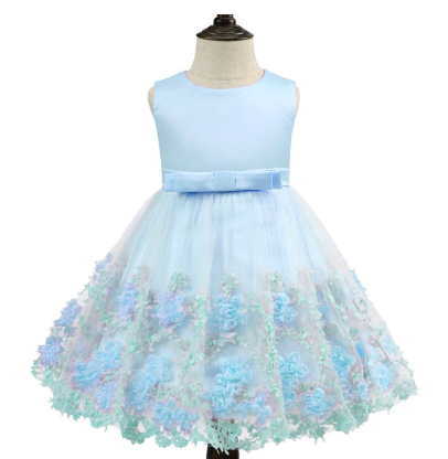 Ошатне літнє небесне плаття,  для дівчинки.Elegant summer heavenly dress, for the girl.