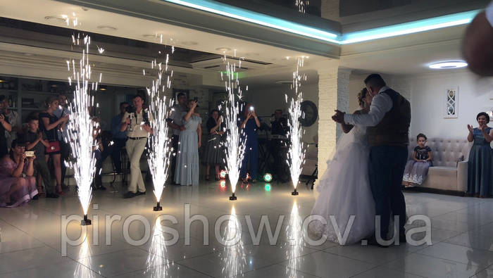 Купить Холодные фонтаны, цена 200 грн — Prom.ua (ID#1175284321)