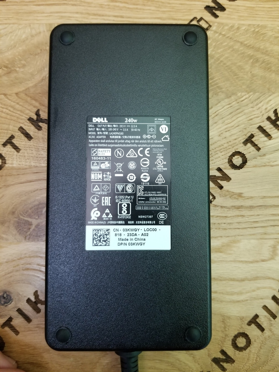 Блок живлення для ноутбука DELL 240W 19.5 V 12.3 A 7.4x5.0mm (la240pm160) ОРИГИНАЛ