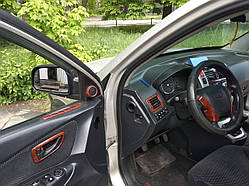 Декор салону під дерево Hyundai Tucson