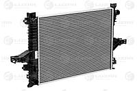 Радиатор охлаждения VOLVO S60 (00-)/S80 (98-) МКПП LRc 1056 Luzar 8602413 8601432 8602412 8602411 8601585