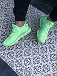 Жіночі кросівки Adidas Yeezy Boost 350 V2 Glow (Топ якість), фото 10