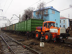 Мотовоз маневровий ММТ-2 на базі трактора (локомобіль, тяговий модуль, маневровий тягач)