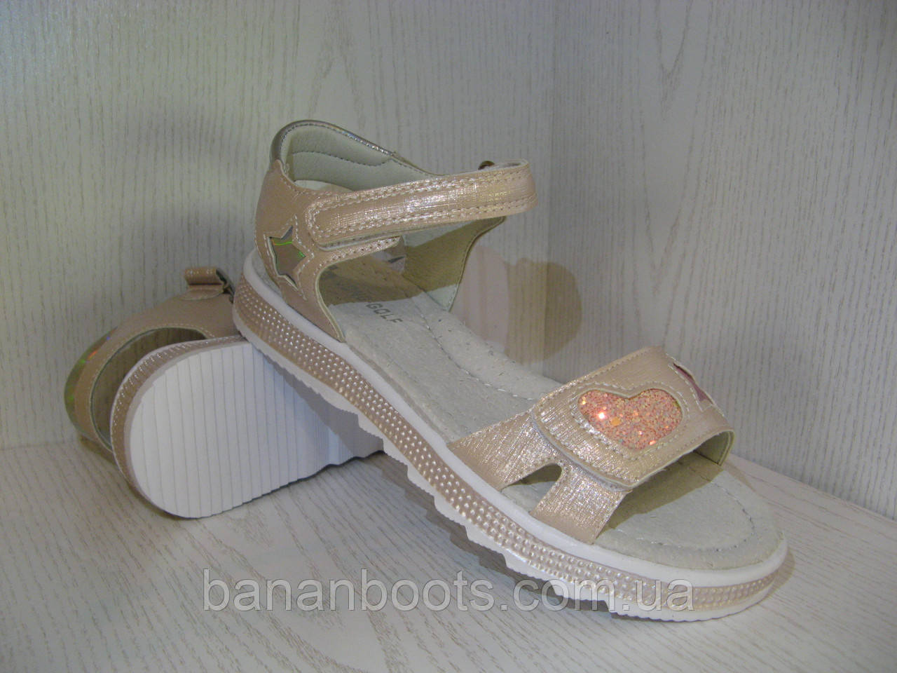 Босоножки,детские подростковые для девочки 34р.36р. розово-бежевые