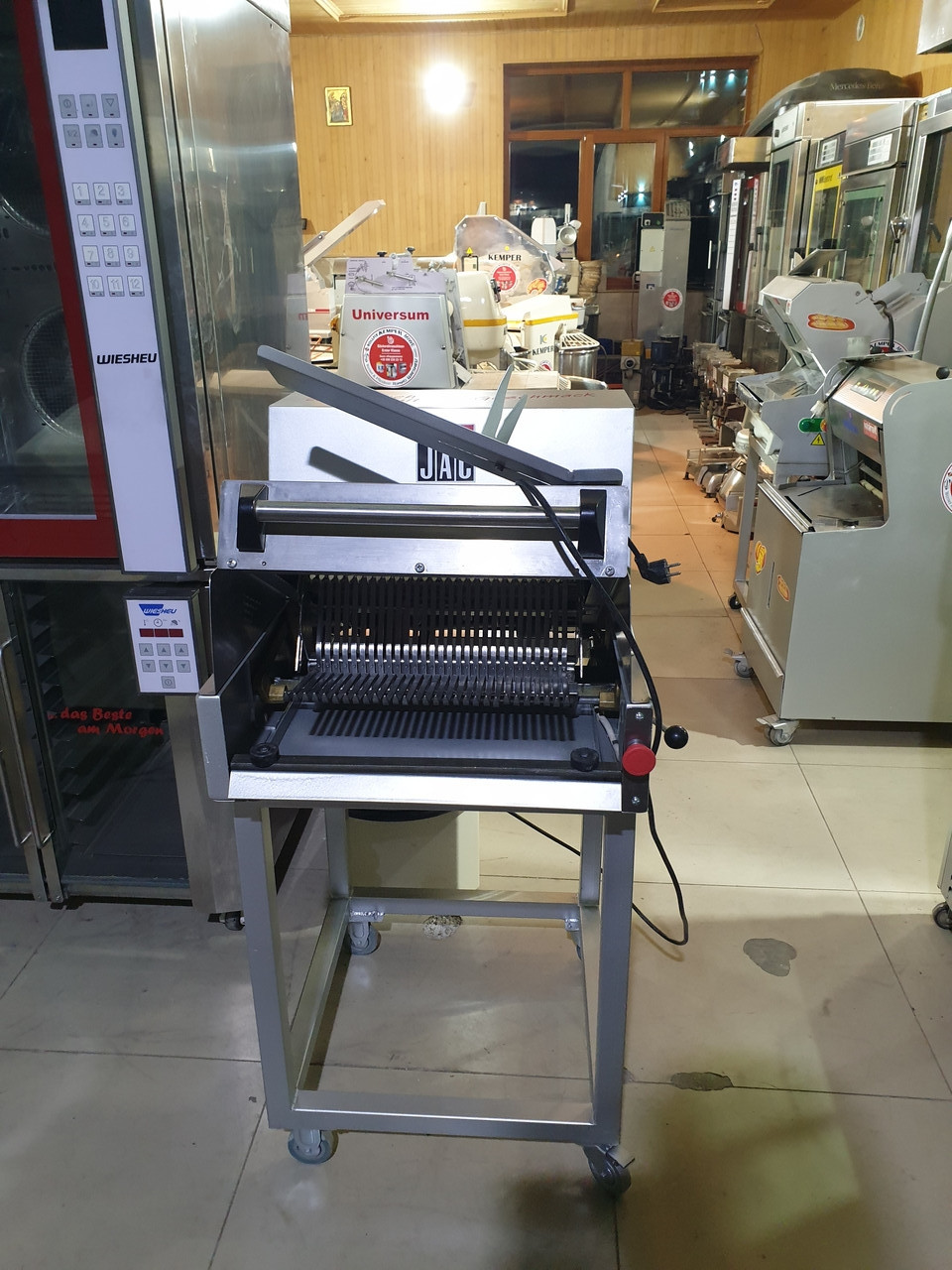 Хлеборезка для пекарни автомат JAC (с Германии) - фото 5 - id-p1176553596