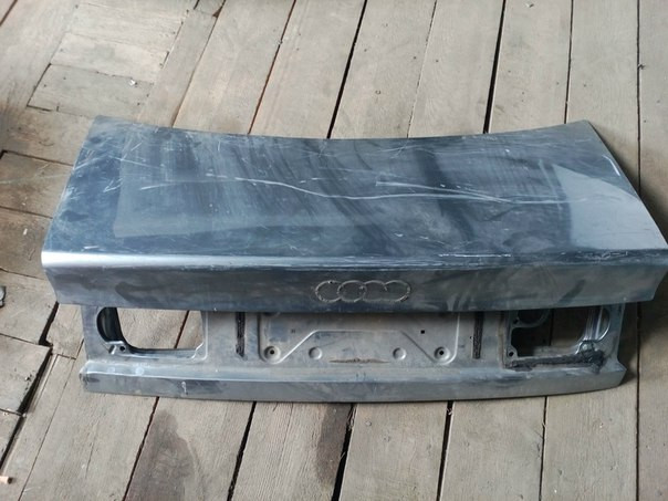 Седан Audi A6 1996 Кришка багажника