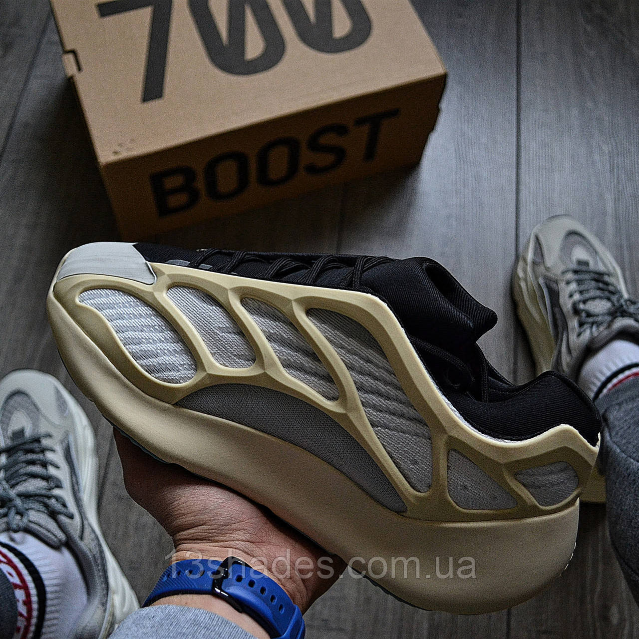 Кросівки чоловічі рефлективн Adidas Yeezy Boost 700 V3 Azael Адідас із бут Топ якість Київ
