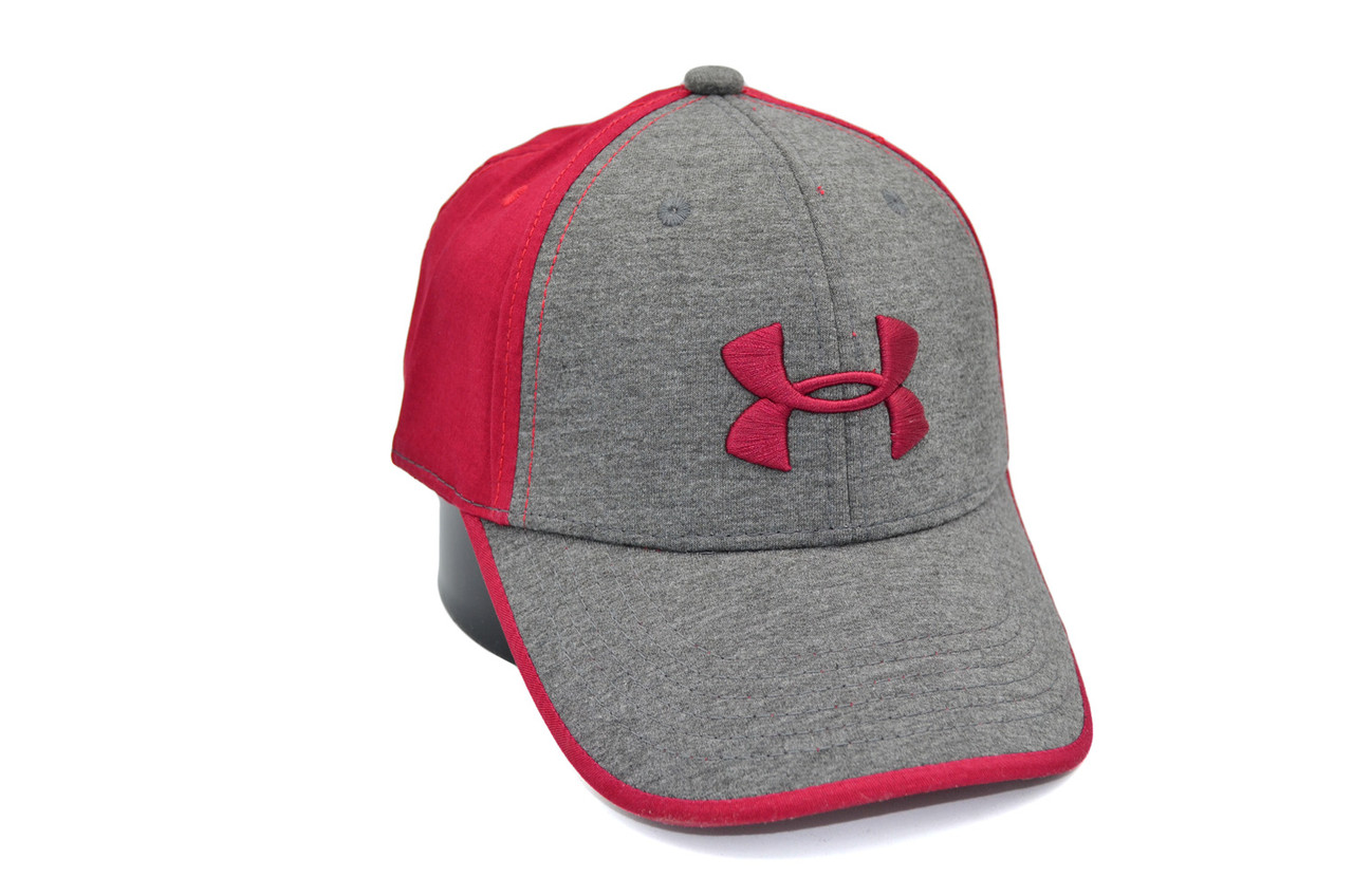 Бейсболка Classic Under Armour (1118-7)
