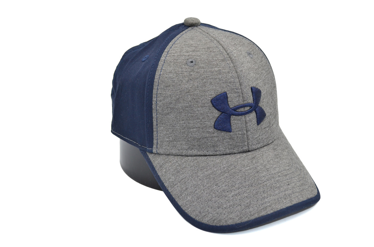 Бейсболка Classic Under Armour (1118-9)