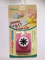 Діркопробивач фігурний Квітка кнопка 1.8 см