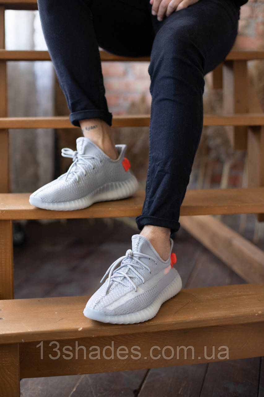Кросівки чоловічі Adidas yeezy boost 350V2 tail light  Топ якість Київ