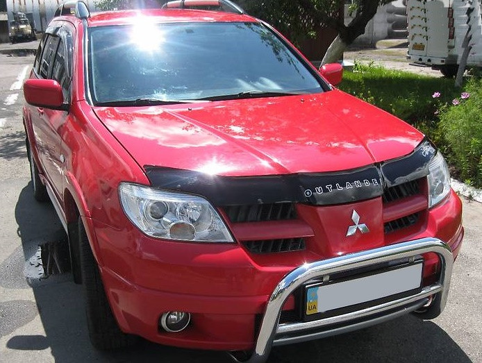 Дефлектор капота (мухобойка) Mitsubishi Outlander 2001-2007 (митсубиси аутлендер) - фото 4 - id-p73445440