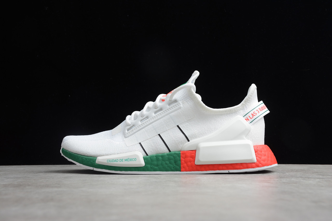 Кросівки жіночі Adidas NMD R1 V2 / ADM-3136