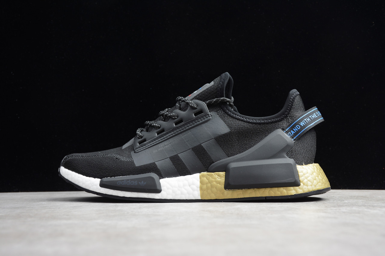 Кросівки жіночі Adidas NMD R1 V2 / ADM-3137