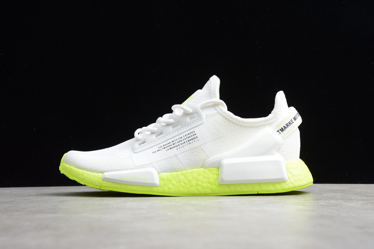 Кросівки жіночі Adidas NMD R1 V2 / ADM-3139