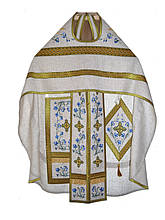 Літнє вбрання для священника з вишивкою з льону