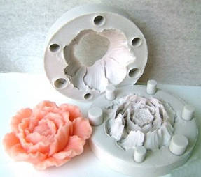 Декор за допомогою силіконових форм