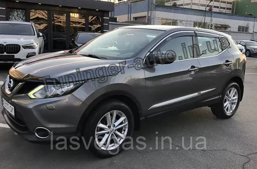 Дефлектори вікон (вітровики) Nissan Qashqai 2014- (Hic) C хром молдингом, фото 1