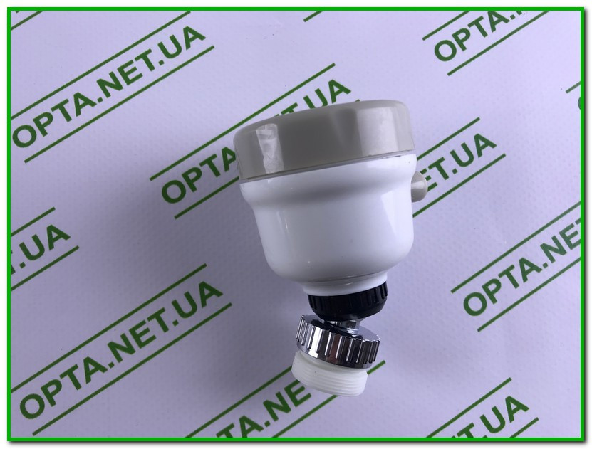 Насадка на кран для регулювання напору води Універсальний Splashproof Head, фото 1