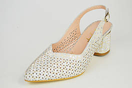 Босоніжки перфоровані Magnolya 9741 Бежеві шкіряна