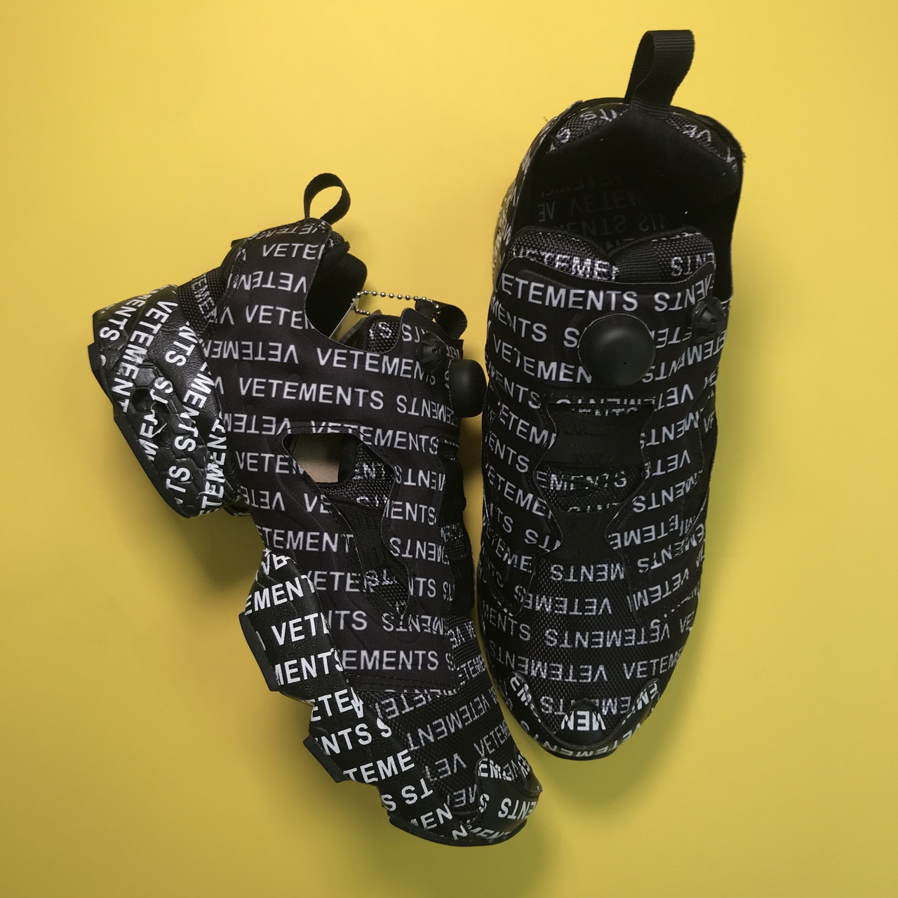 Женские кроссовки Reebok Insta Pump Fury x Vetements Black, женские кроссовки рибок инста памп фури ветементс - фото 2 - id-p1177732833