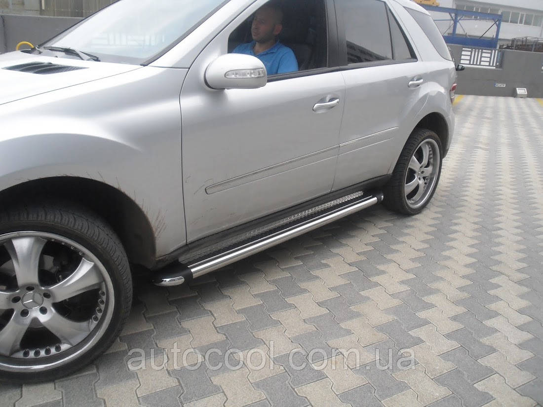 Бічні пороги (площа, сходинка) Mercedes ML klass W164