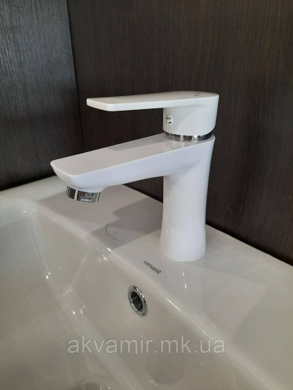 Змішувач для умивальника PLAMIX Oscar-001 White пластиковий, фото 1