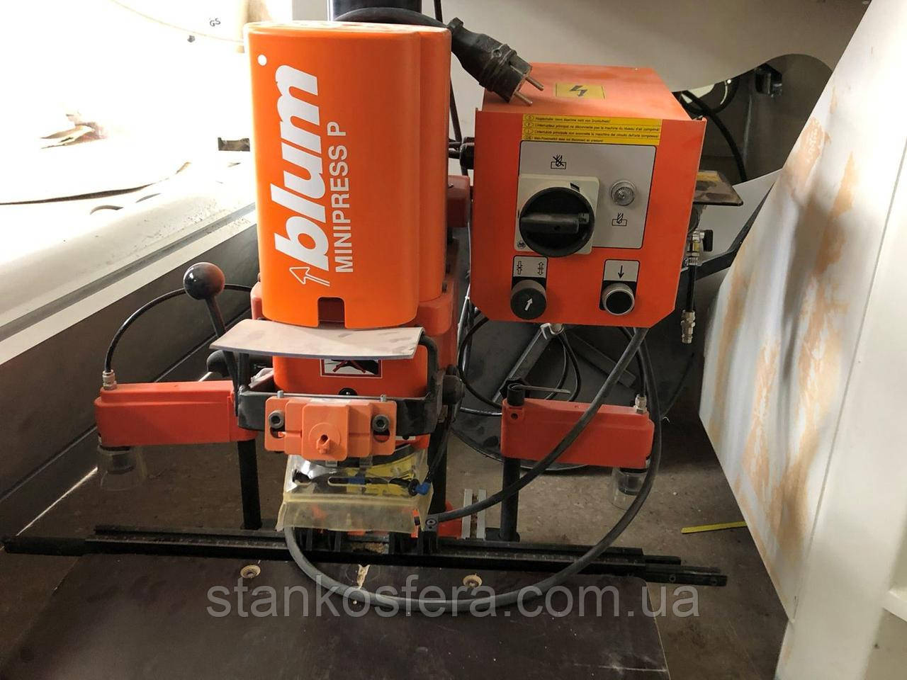 Blum Minipress-P бу верстат свердлильно-присадковий для присадки петель 2017г.