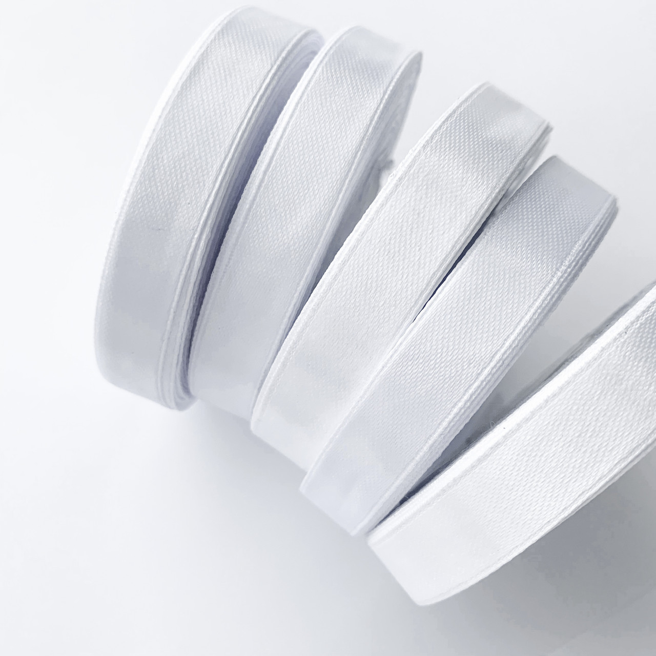 Сатинова стрічка (12 мм) біла