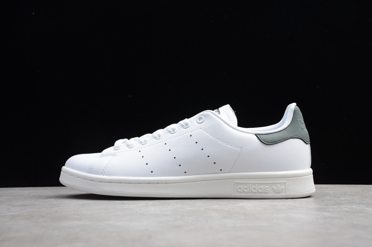 Кросівки жіночі Adidas Stan Smith / ADW-212