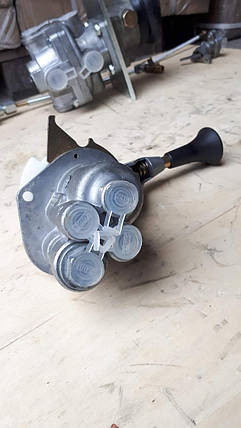 6029-3537010 Кран гальмівний з ручним приводом в сб 64221-3537310 КРАЗ МАЗ КАМАЗ, фото 1