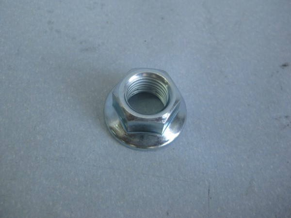 Гайка коленвала МК30-2