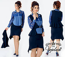Шикарний жіночий костюм-трійка великих розмірів: блуза+безрукавка+спідниця (р. 48-54). Арт-2193/42 блакитний