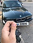 Брелок БМВ, логотип BMW, брелок з прізвищем (Двосторонній), фото 3