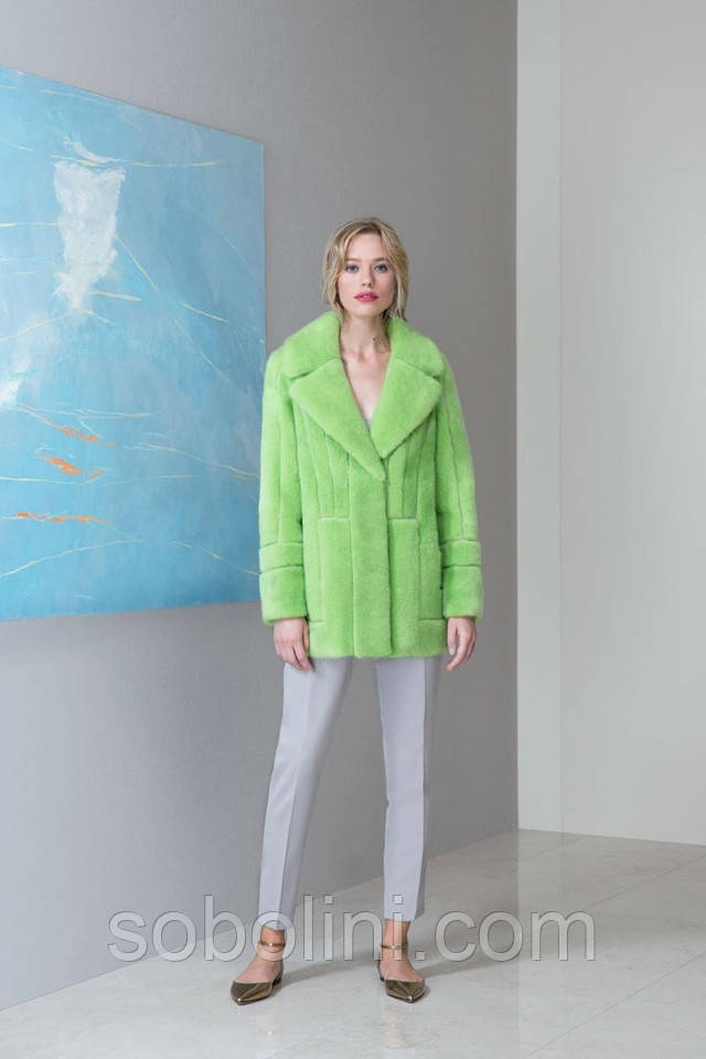 Гарна шуба з хутра копенгагенської норки, комір стійка,натуральний колір перлів