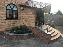 Накрывки на ступени из Покостовского гранита 2